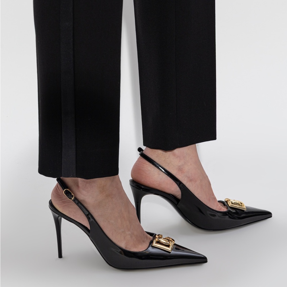 Dolce & Gabbana Lollo Pointed Toe Slingback Pumps. - Picture 3 of 14